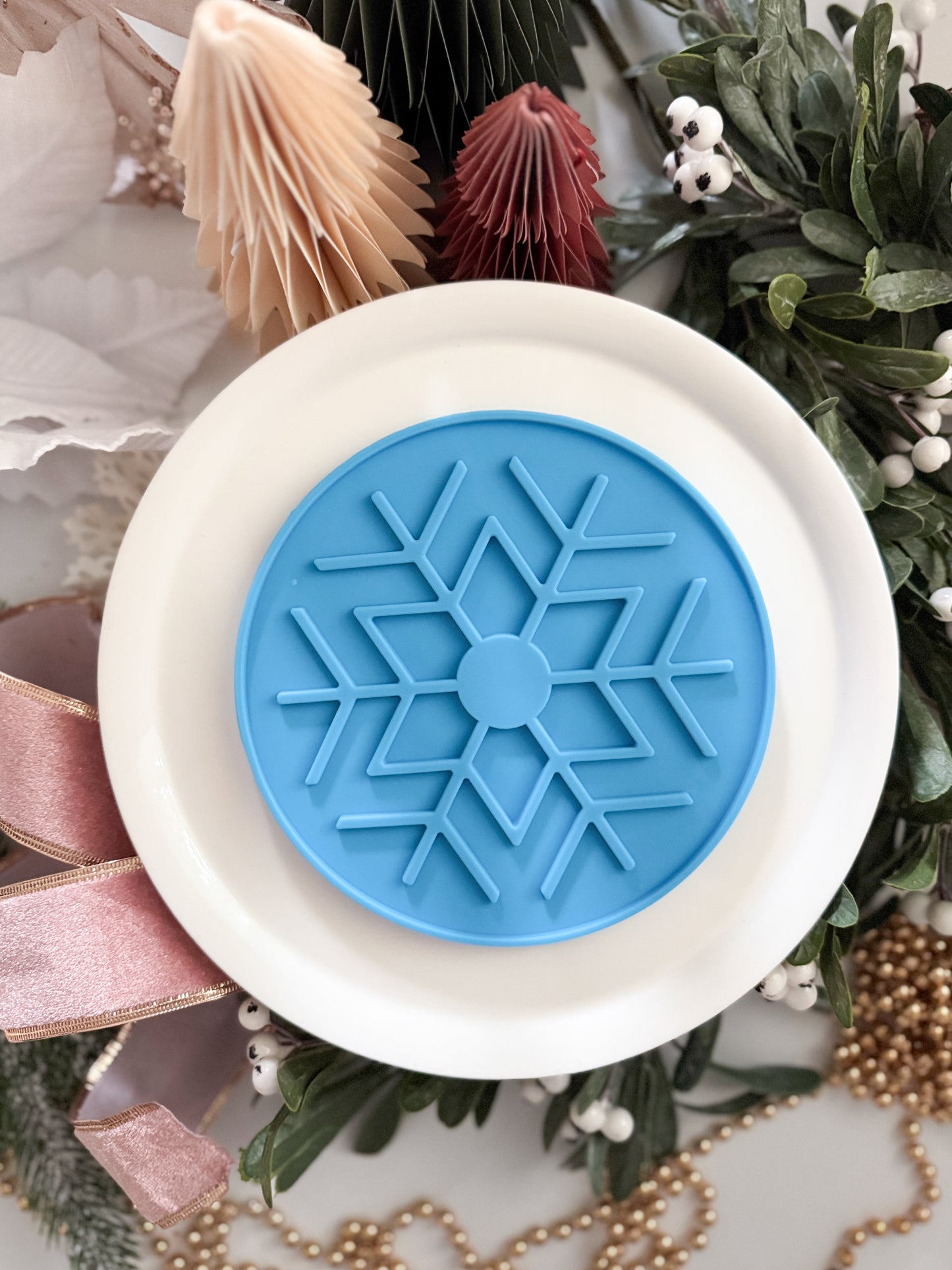 Snowflake Lick Mat | 2 Colours