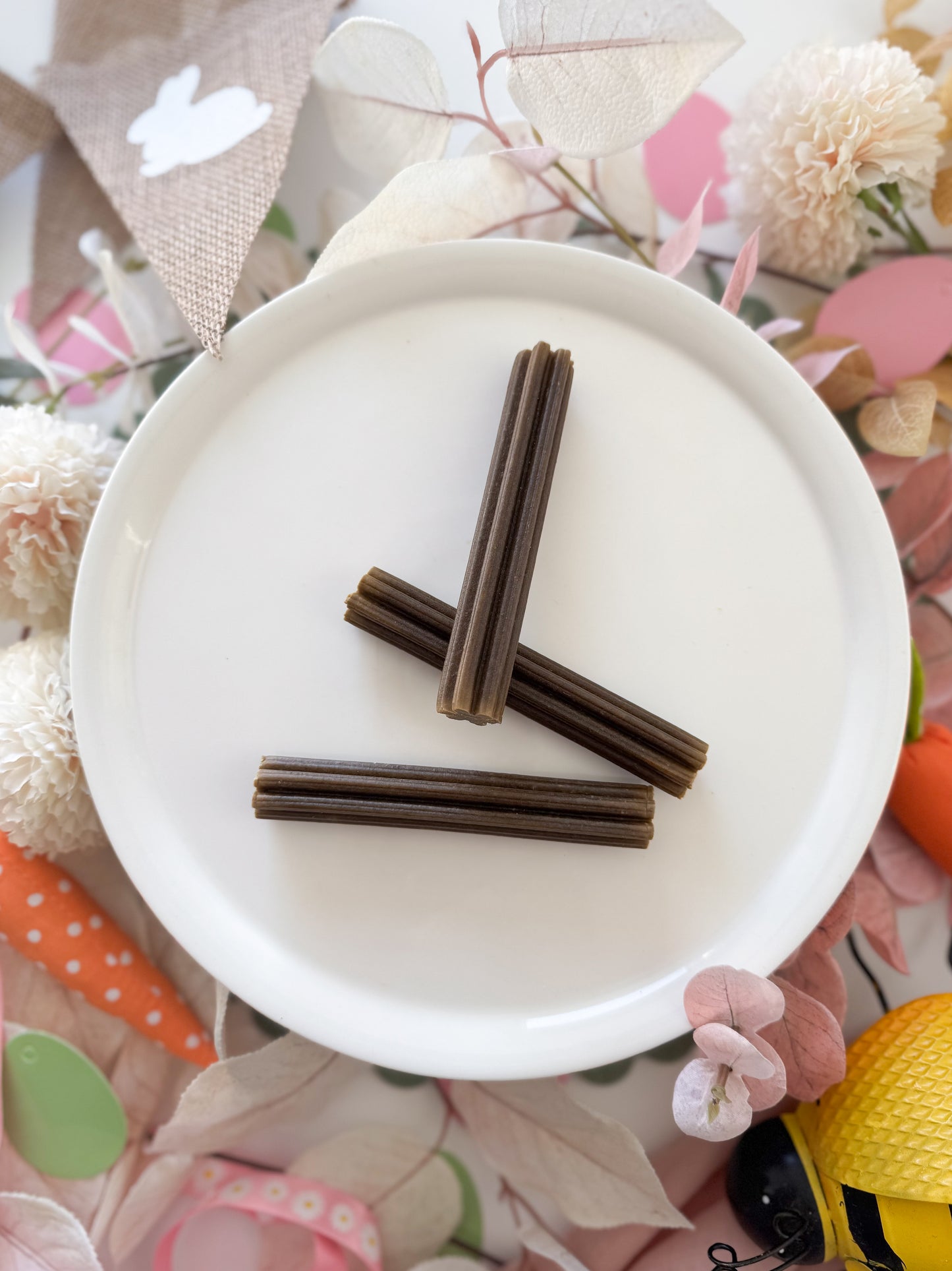 Honey & Chamomile Flower Stick | Veggie Chew