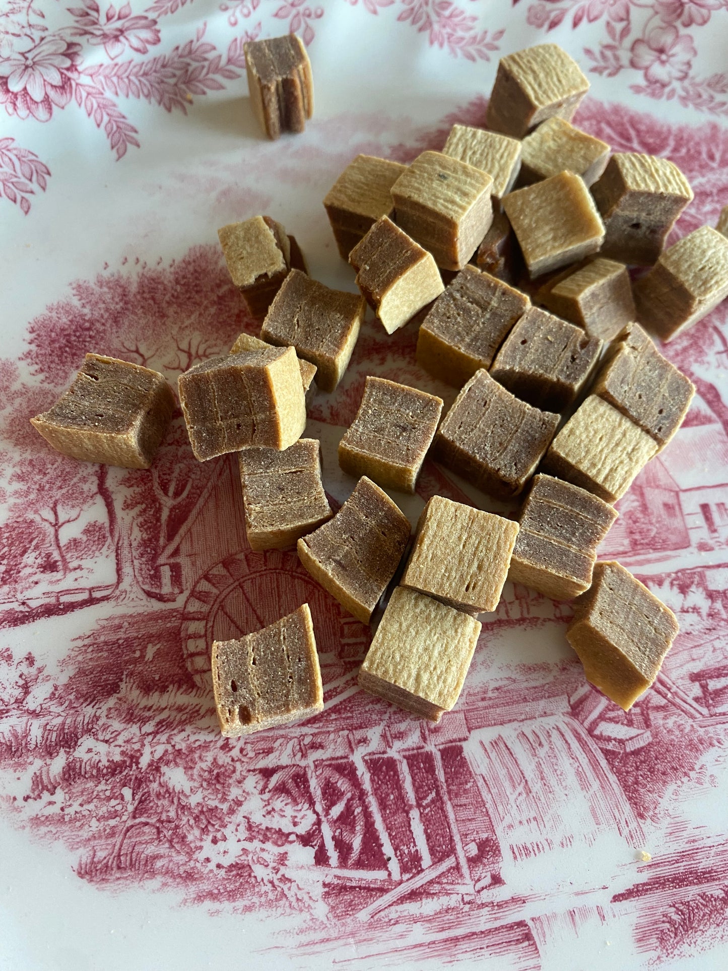 Lamb & Fish Cubes | 100g
