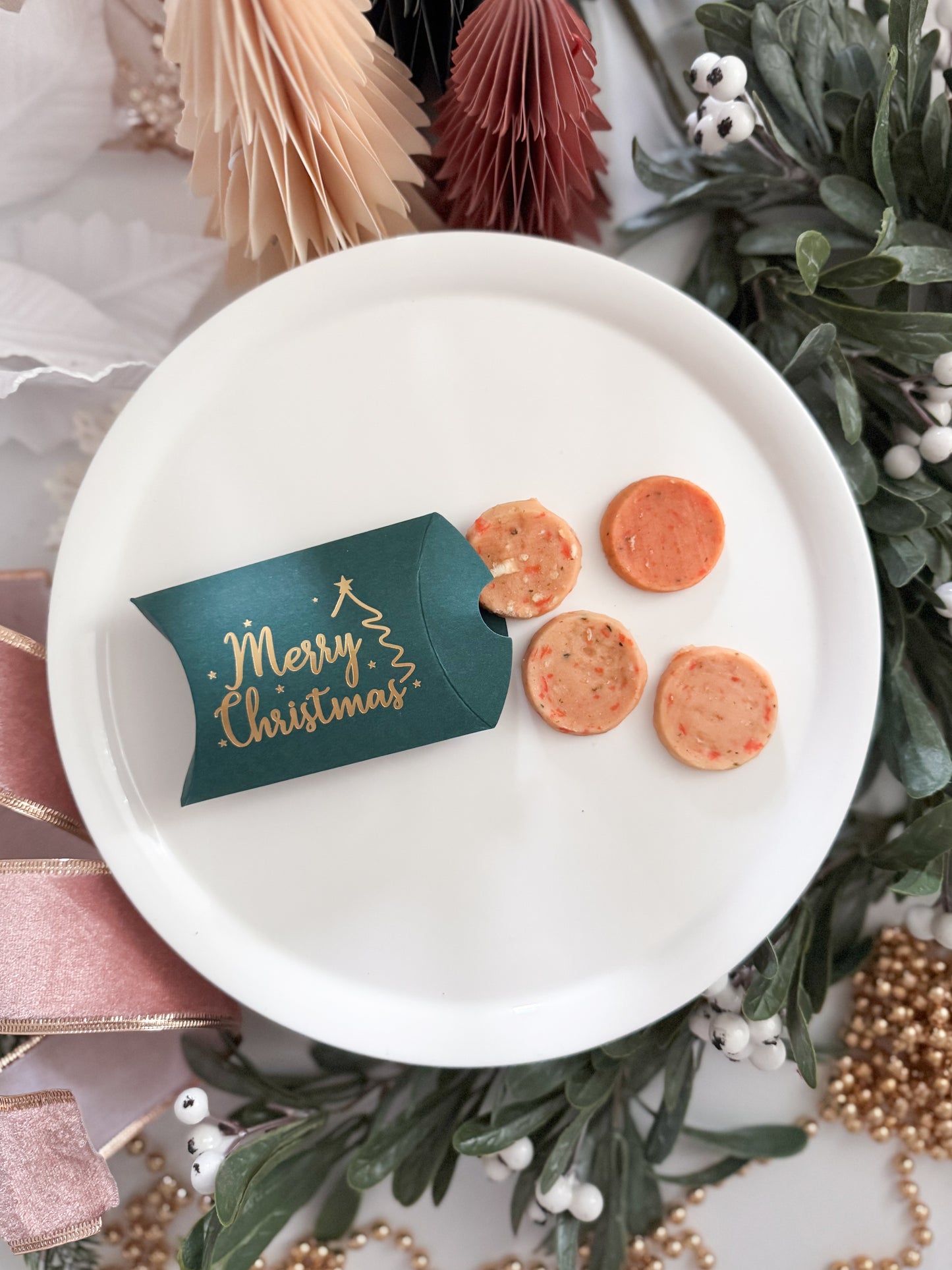 Golden Veggie Coins Pillow Box