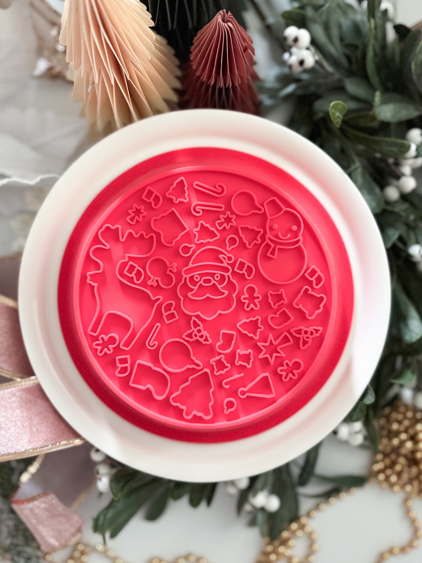 Festive Slow Feeder | Red Christmas Tree | Lick Mat