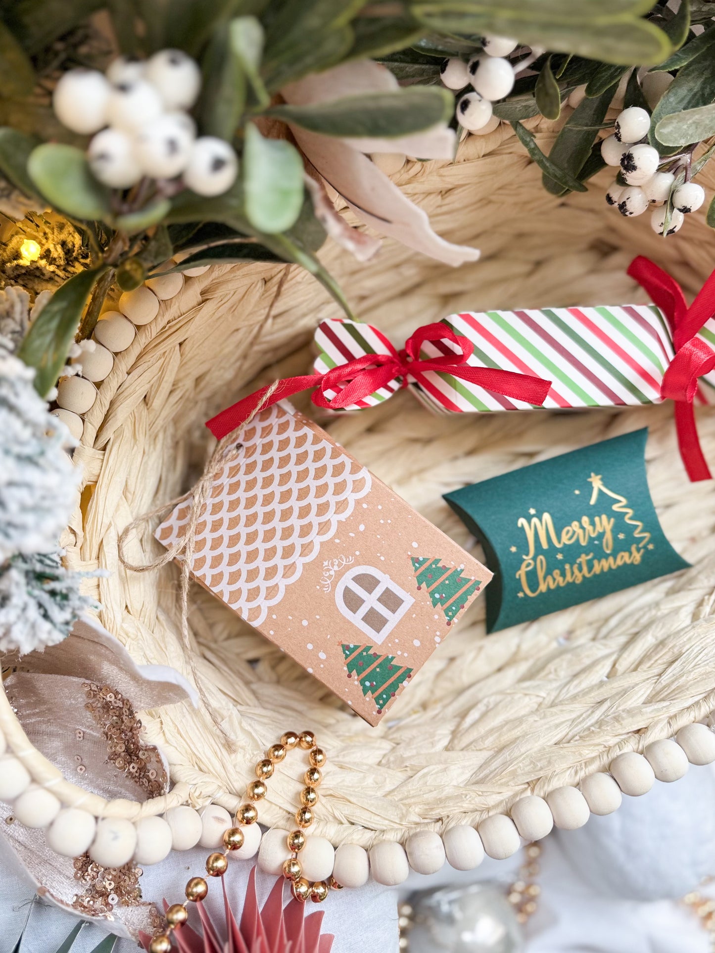 Christmas Pawty Crackers | Pork & Apple Bangers