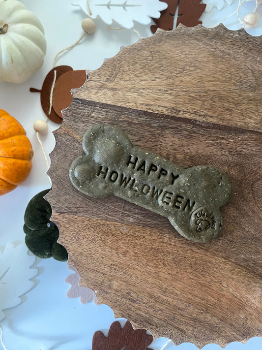 Happy Howloween Biscuit Bone | Life of Riley